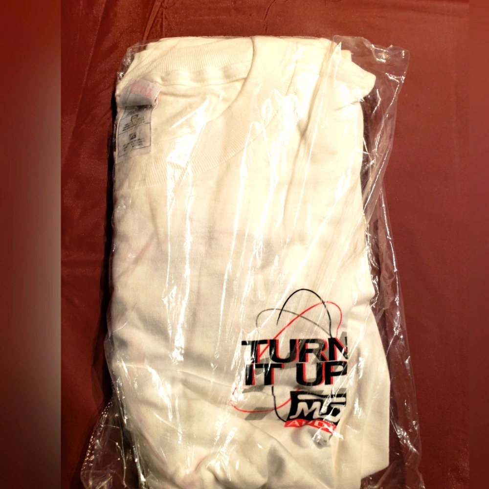 Vintage 90s 2000s MTX audio sealed shirt